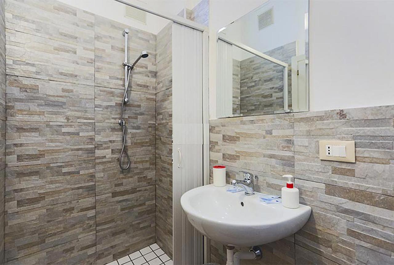 Hotel Galles Ріміні Екстер'єр фото
